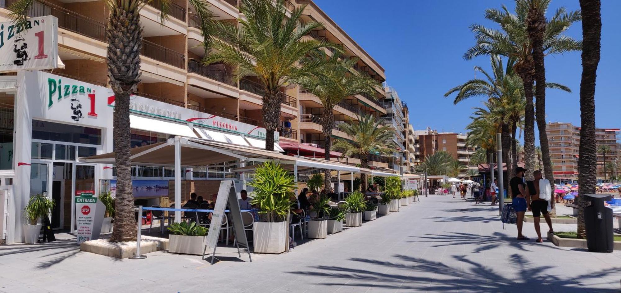 Apartamento Inez Τορεβιέχα Εξωτερικό φωτογραφία