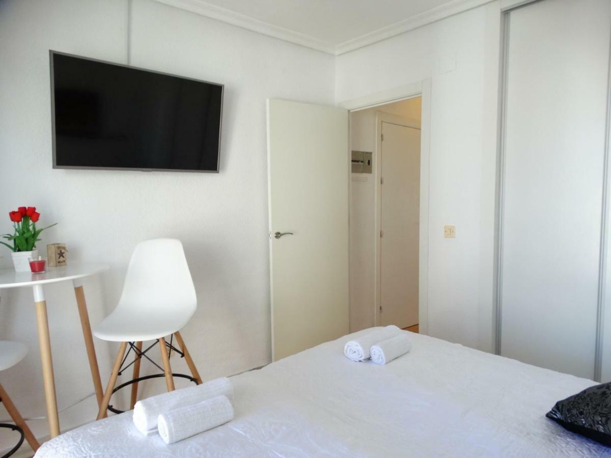Apartamento Inez Τορεβιέχα Εξωτερικό φωτογραφία